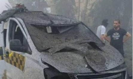 انفجار سيارة مفخخة يستهدف مخفرًا في دير الزور.. وسقوط قتلى وجرحى (فيديو)