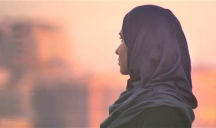 فنانة شهيرة تتمنى أن &quot;تموت محجبة&quot;.. من هي؟