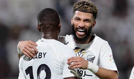 ديابي يقود الاتحاد لفوز مثير على الشباب