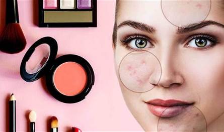 5  أخطأء في المكياج قد تصيب النساء بالعمى