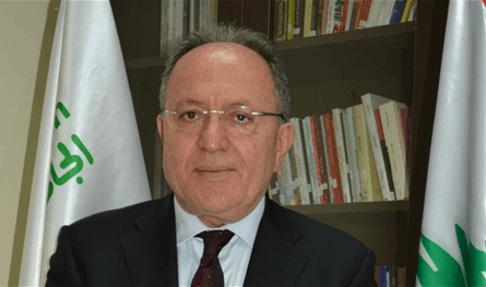 بعد فوزه بالتزكية... هكذا علّق رئيس بلدية الغسانية