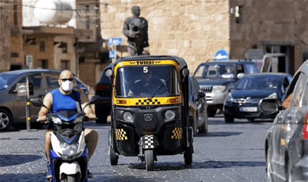 مفاجأة من مدينة لبنانية.. &quot;توك توك&quot; إنتخابي!