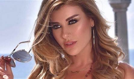 ابنة ريتا حرب تسرق الأضواء من باريس… شاهدوا جمالها اللافت!