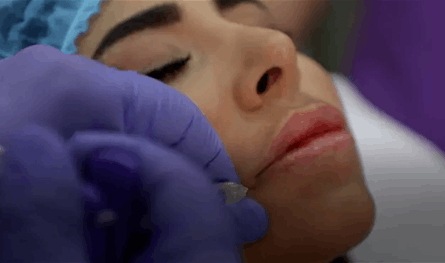 فضيحة داخل عيادة تجميل في لبنان.. هذا ما كُشف