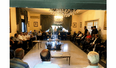الصمد مهنئاً بإجراء الإنتخابات البلدية: إنجاز للعهد والحكومة