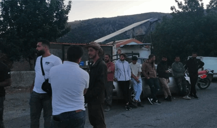 غضب في كفركلا… الأهالي يحتجون على استهداف المدنيين من قبل إسرائيل