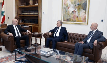 قبيل زيارته إلى بغداد.. عون والشابندر ناقشا تعزيز العلاقات اللبنانية-العراقية