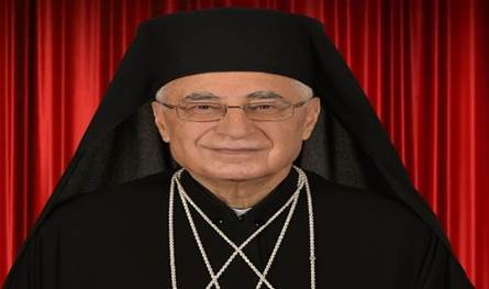 العبسي غادر إلى لندن في زيارة راعوية