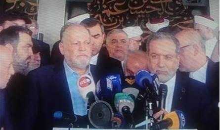 كلام مؤثر جدًا... هذا ما قاله مسؤول إيراني عن نصرالله من أمام ضريحه!