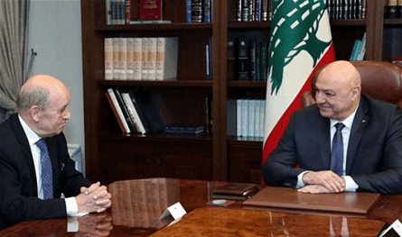حضور فرنسي متجدد في لبنان: ثغرة في فترة الانتظار