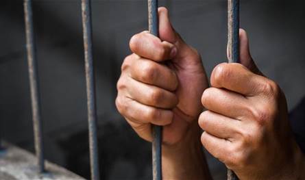 خلاف ينتهي بمقتل شاب على يد شقيقه في مصر