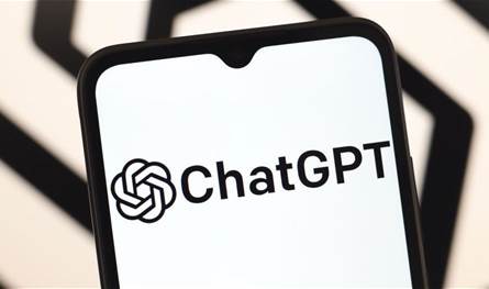 روبوت دردشة ChatGPT يتحدى بحث غوغل.. هل سيستبدله قريبا؟