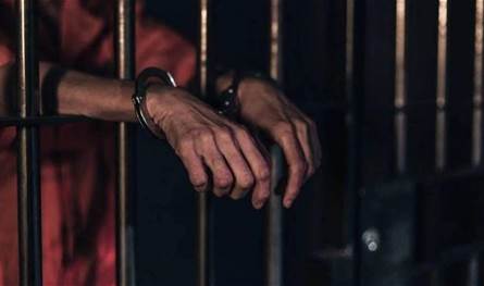 جديد حادثة سجن غزير.. أحد الفارين يقع تحت قبضة &quot;المعلومات&quot;