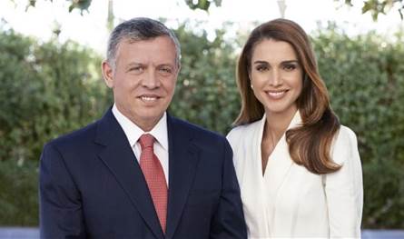 بصورة رومانسية وكلمات مؤثرة.. هكذا عايدت الملكة رانيا العاهل الأردني بعيد ميلاده 