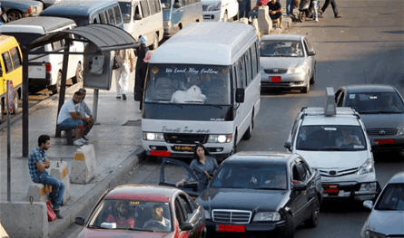 تعليق تحرك قطاع النقل البري بعد وعود رسمية بدعم القطاع