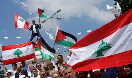 هيئة العمل الفلسطيني المشترك عرضت أوضاع المخيمات: متمسكون بـ&quot;الأونروا&quot;