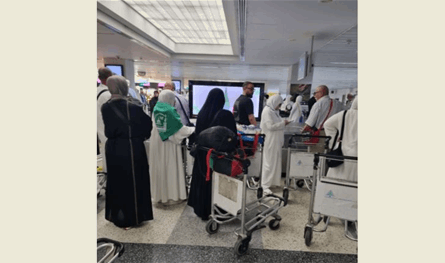 مطار بيروت يستقبل الدفعة الأولى من الحجاج العائدين من مكة