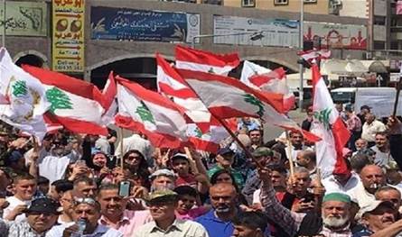 &quot;تجمع الأجراء المتقاعدين&quot; ينتقد إهمال حقوقهم في رفع الرواتب التقاعدية للعسكريين والمدنيين