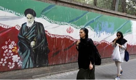الحرب في الشرق الأوسط.. هل اقتربت بعد ضربة إيران؟
