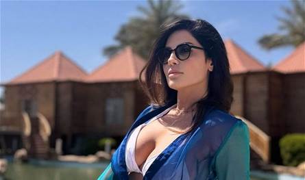 بإطلالة جريئة جداً.. ممثلة لبنانية تُثير الجدل بصورة &quot;ضبابية&quot;!