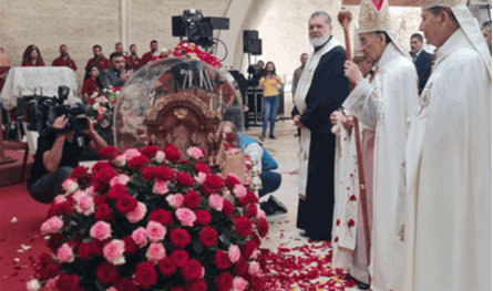 قداس الهي في بكركي لمناسبة وجود ذخائر القديسة تريزيا الطفل يسوع في لبنان