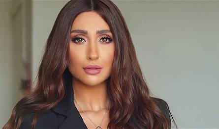 جمالها حديث المتابعين… والدة جيسي عبدو تتألق في ظهور نادر (صور)
