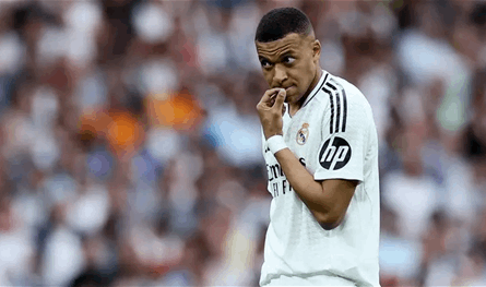 مبابي يعاني من وعكة صحية.. فرصة للهلال في مواجهة ريال مدريد