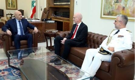 الرئيس عون عرض مع زواره للاوضاع.. واطلع من السفير الألماني على مساعدة بلاده للجيش