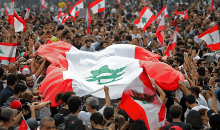 في لبنان: نغني كأننا شعب واحد.. ونكره كأننا لم نلتق يوما