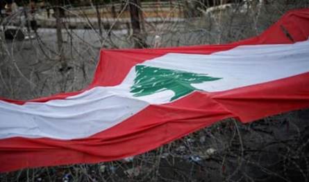 ارباك لبناني بين واقعيّة باريس وتشدّد واشنطن