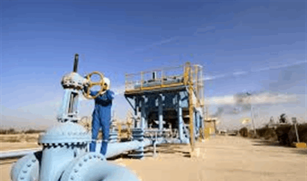 في العراق.. شركات نفط بدأت بسحب الموظفين