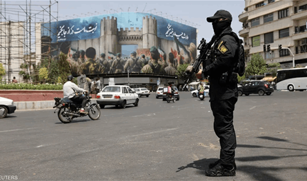 أعدمت 3 منهم... إيران تعتقل عددًا كبيرًا من العملاء خلال الحرب مع إسرائيل