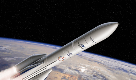 &quot;Arianespace&quot; تستعد لإطلاق صاروخها الفضائي الجديد قبل نهاية العام