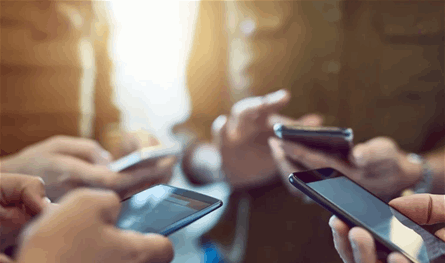 تطبيق نستخدمه كل يوم… لكنه يصادر حقوقك دون علمك!