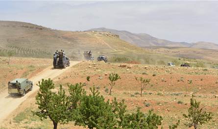 على الحدود مع لبنان... هذا ما يقوم به الجيش السوري