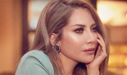 سلافة معمار تنسحب من مسلسل رمضاني.. ما السبب؟