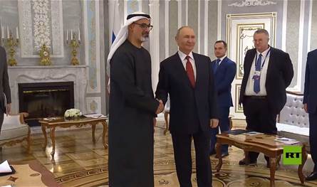 بوتين وولي عهد أبوظبي يعقدان اجتماعا ثنائيا في مينسك