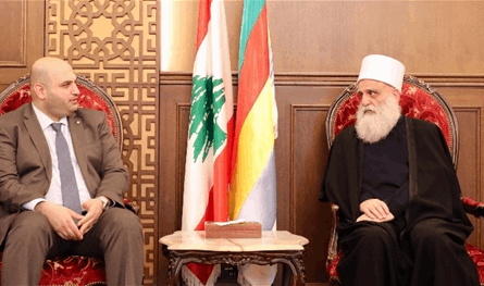 نصر الدين زار شيخ العقل: رفع التغطية الدوائية بنسبة 300% ونسير خطوة خطوة