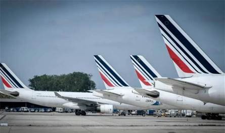 إلغاء 40% من الرحلات الجوية في مطارات باريس بسبب الإضراب