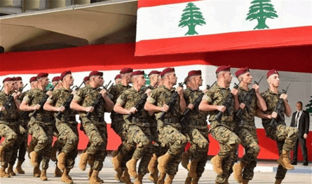 بالصور.. نائب يعلن التحاق ابنه بالجيش