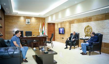 فرح استقبل وفودًا نيابية وبلدية