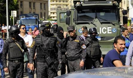 في مصر: نصب إلكتروني بـ32 مليون جنيه بوعود استثمار وهمية!