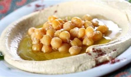 لخفض الكوليسترول بشكل طبيعي.. تناولوا كوب من الحمص يومياً