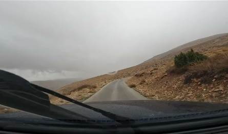 غدًا.. منع مرور الشاحنات على طريق عيناتا الأرز