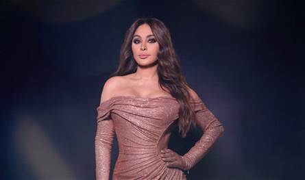 بفستان أسود... إليسا بإطلالة مبهرة في حفل زفاف سيليو صعب وتُبارك لأهل العريس (فيديو)