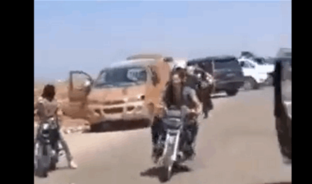 بالفيديو.. إسرائيل تستهدف تجمعا للعشائر قرب السويداء