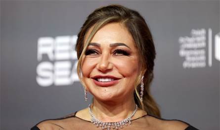 بصور نادرة .. ليلى علوي تستعيد ذكرياتها