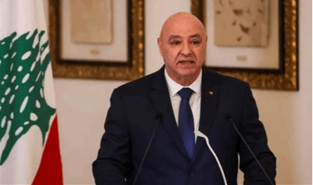 بالصورة.. عون يوقع على مرسوم الحد الأدنى للأجور