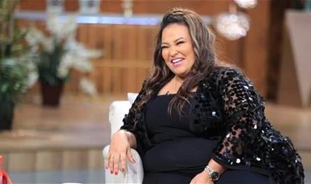 بعد فقدانها الكثير من الوزن... فنانة معروفة بإطلالة جديدة شاهدوها 