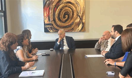 وزير الثقافة استقبل وفد أهالي ضحايا تفجير المرفأ